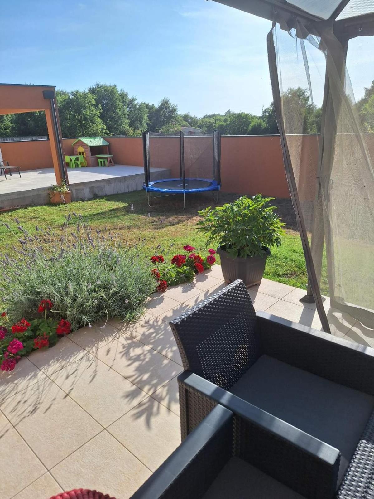 Apartmani Danica Vodnjan Buitenkant foto
