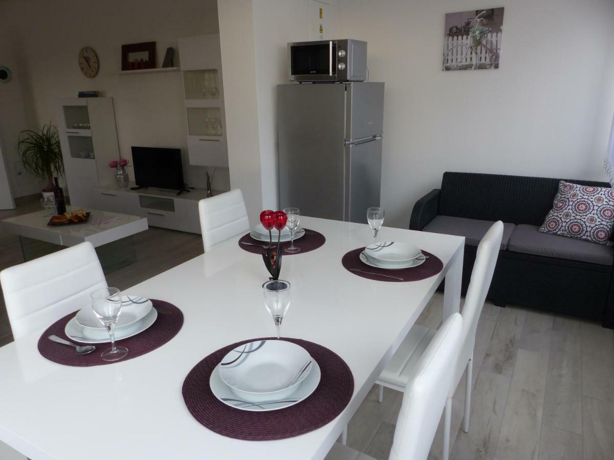 Apartmani Danica Vodnjan Buitenkant foto
